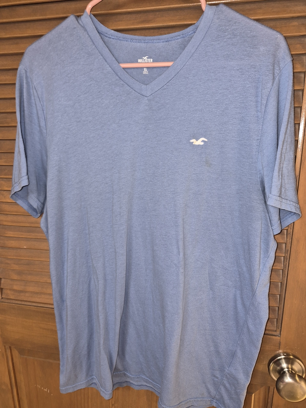 Hollister Men’s Light Blue V-Neck Logo Tee